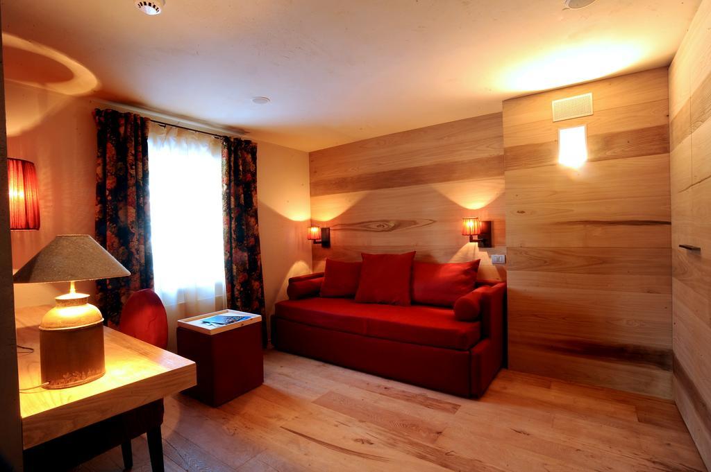 ชาเลต์ อีเดน Hotel ลาตุยเล ภายนอก รูปภาพ