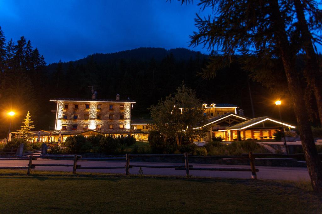 ชาเลต์ อีเดน Hotel ลาตุยเล ภายนอก รูปภาพ