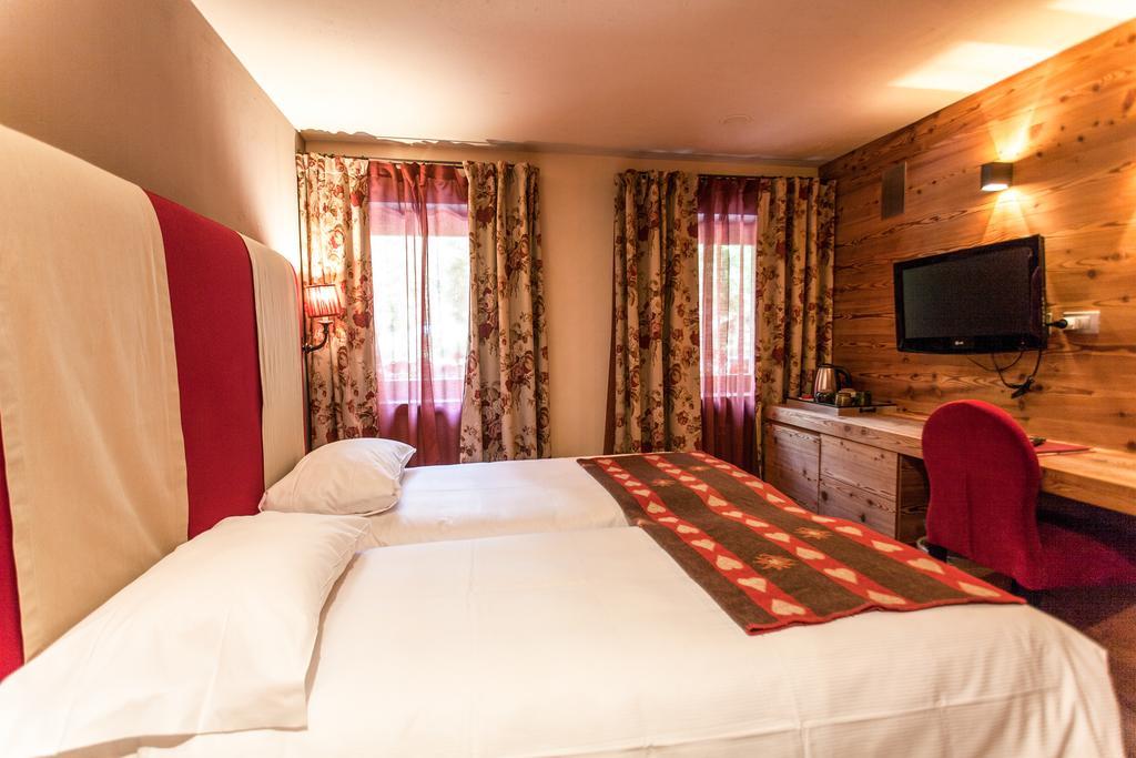 ชาเลต์ อีเดน Hotel ลาตุยเล ภายนอก รูปภาพ